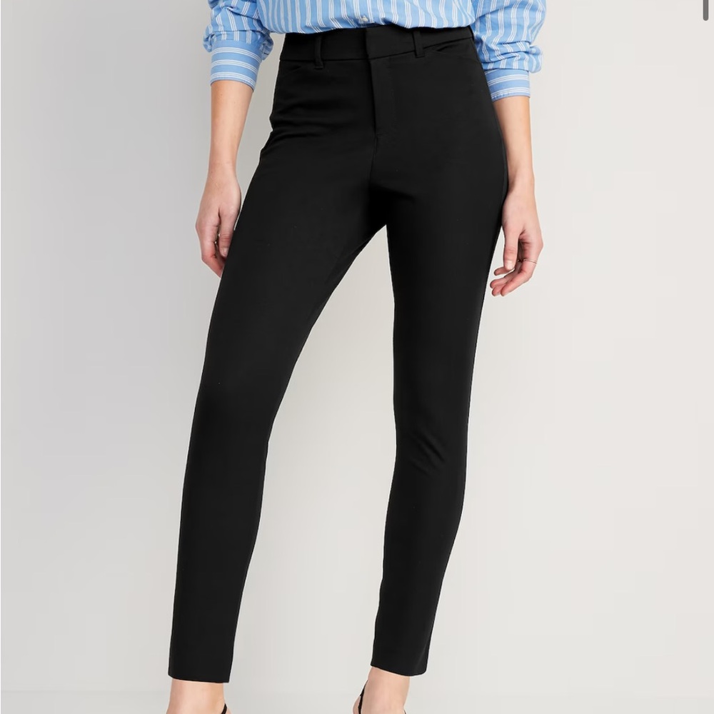 Old Navy High Rise Pixie Dresspants